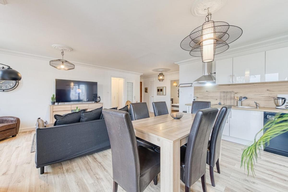 Magnificent Apartment, 4 Bedrooms, Fiber Wifi Grenoble Buitenkant foto